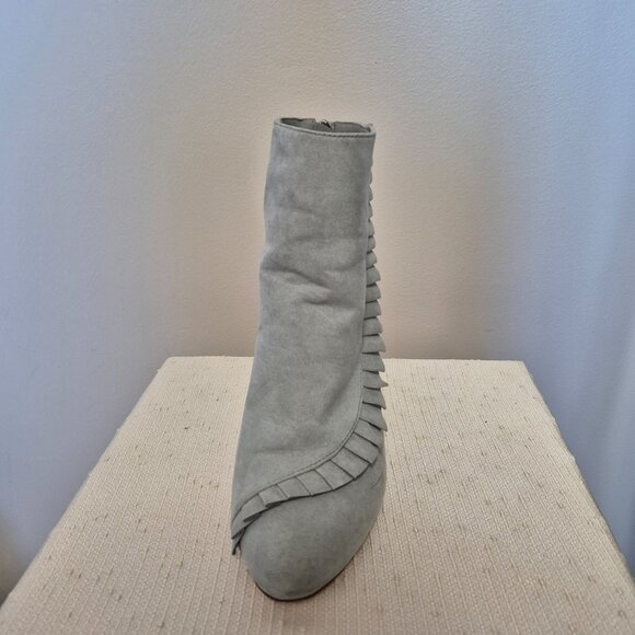 Faux Suede Booties w Ruffle - Picture 4 of 13